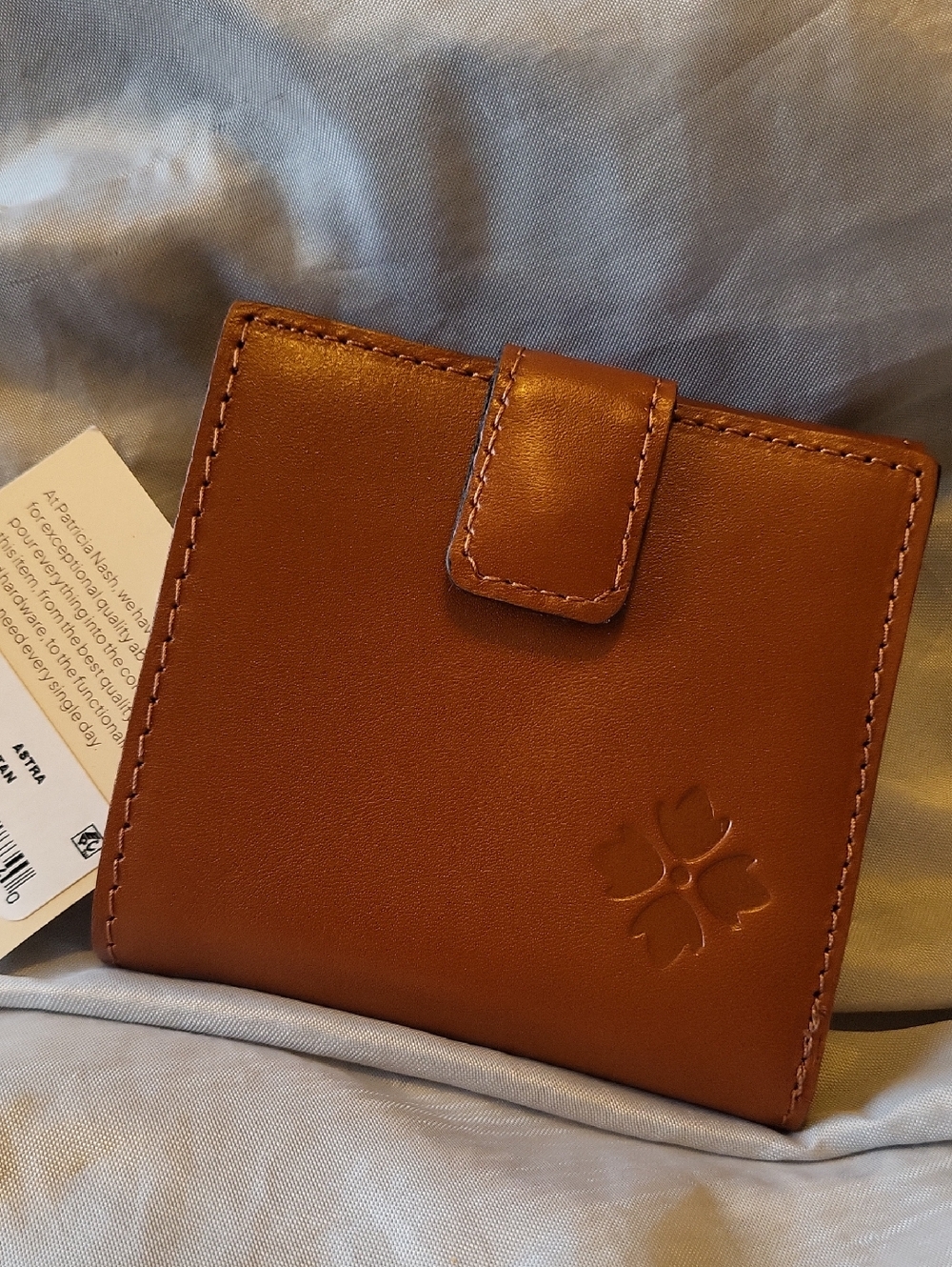 Patricia Nash Astra Heritage Tan Leather Bi Fold Wallet Bnwt ML